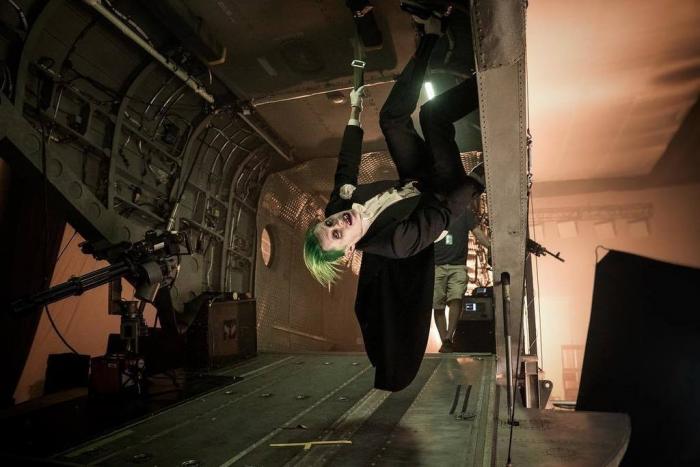 Jared Leto como el Joker en una fotografía del set de Escuadrón Suicida