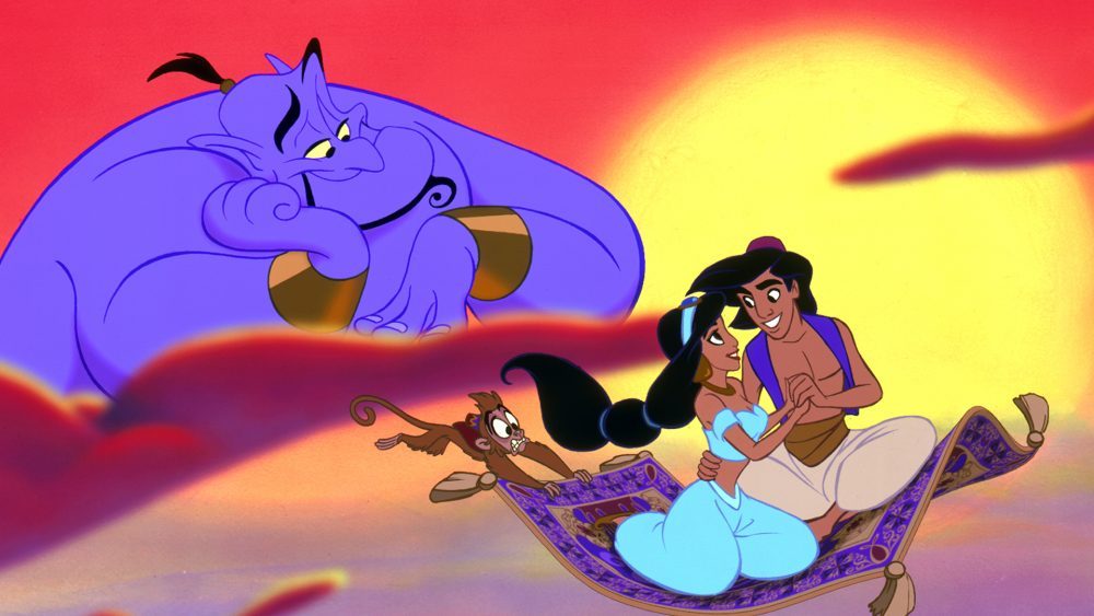 Pocos días después de que Disney anunciara su nueva versión de El rey León, saltó la noticia de que otro de sus famosos clásicos de animación, Aladdin, también tendrá su versión en carne y hueso. Según informa Hollywood Reporter, Guy Ritchie será el encargado de ponerse tras las cámaras de este nuevo proyecto de Disney, que además contará con el guión de John August, - guionista conocido por sus trabajos junto a Tim Burton-. El clásico Aladdin, nos traslada a uno de los cuentos más famosos de las Mil y una noches, en donde un joven junto con su mono Abú roban para poder sobrevivir en la ciudad de Agrabah. Pero un día su vida cambiará tras robar una lámpara mágica, en cuyo interior vive un genio. Gracias al doblaje de Robin Williams - prestando su voz al Genio de la lámpara- convenció a las críticas de ser uno de los personajes más carismáticos y divertidos de la productora. Además, la cinta ganó el Oscar a la mejor canción con A Whole New World (Un mundo ideal). De momento se conocen pocos detalles sobre la nueva versión, por lo que habrá que esperar para saber más sobre este nuevo proyecto de Disney.