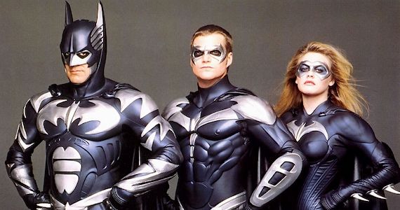 George Clooney, Chris O'Donnell y Alicia Silverstone como Batman, Robin y Batgirl en Batman and Robin (1997)