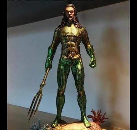 Revelado el nuevo traje que usará Aquaman en su película