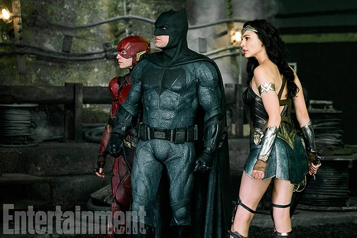 Batman, Wonder Woman y Flash en la Liga de la Justicia