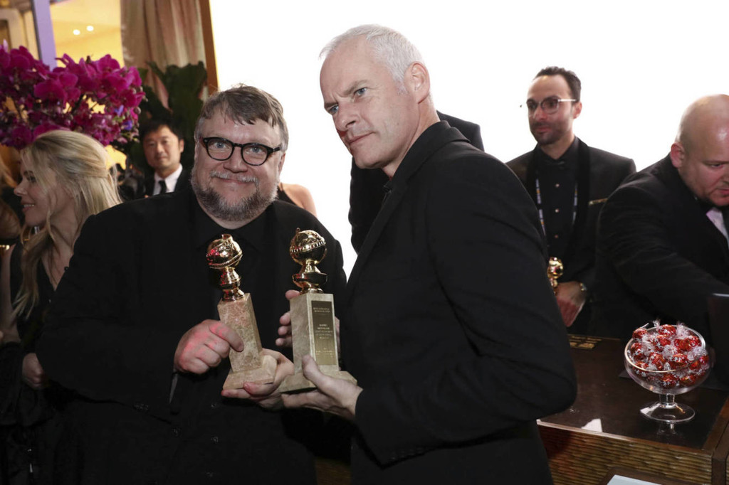 Guillemo del Toro y Martin McDonagh con sus Globos