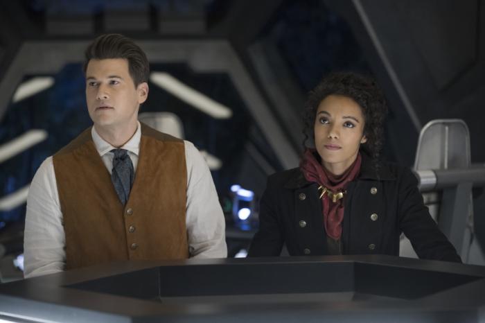Imagen de Legends of Tomorrow 3x18: The Good, The Bad And The Cuddly