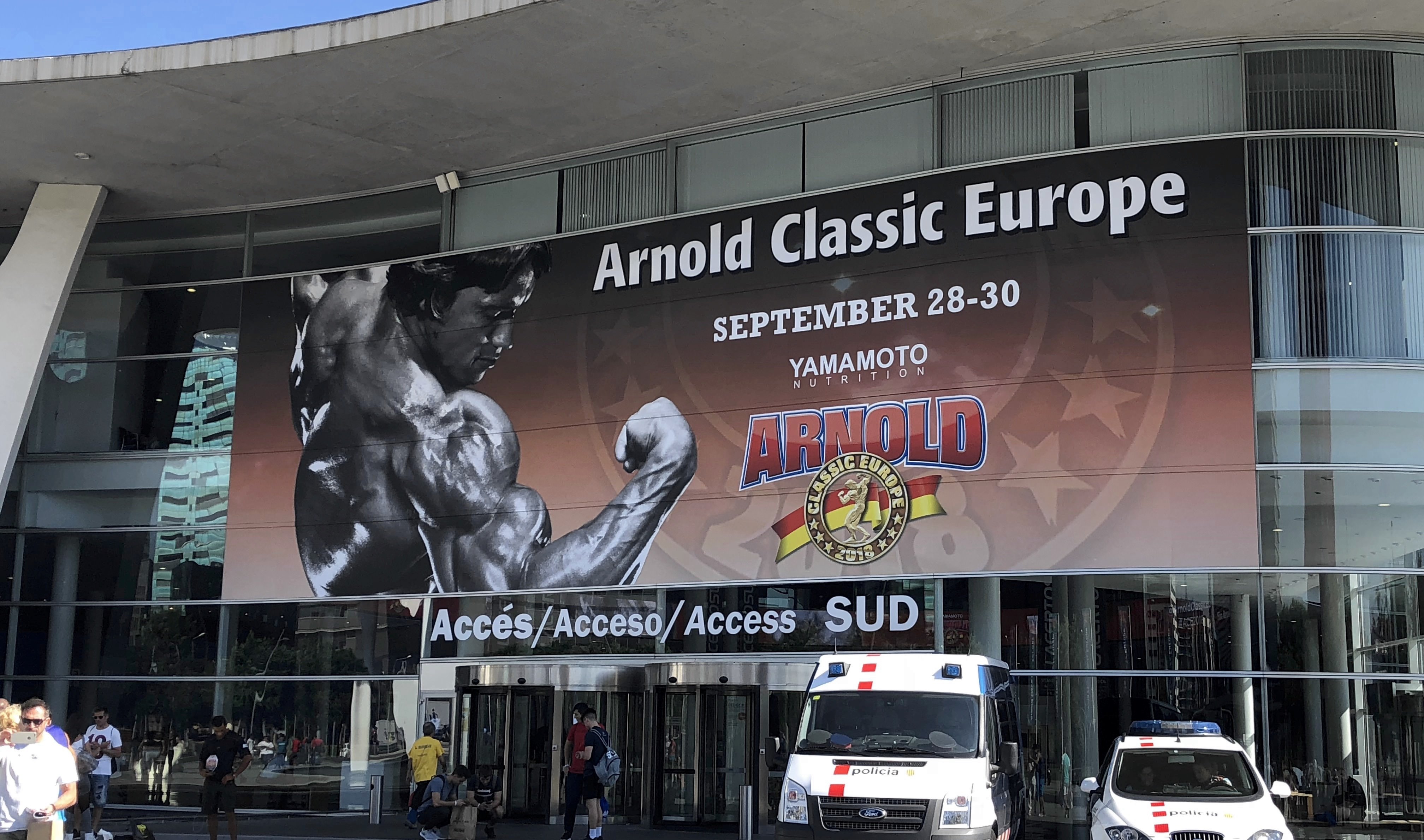 Arnold-Schwarzenegger-en-el-Metro-de-Barcelona-3.jpg