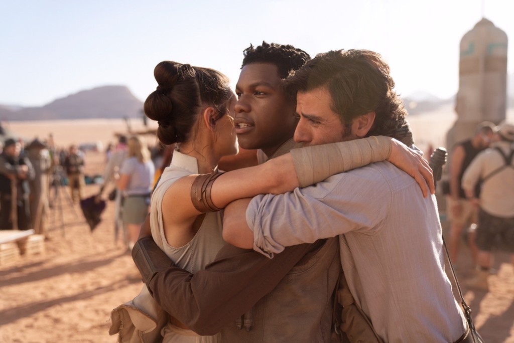 ¡Acabó el rodaje de 'Star Wars: Episodio IX'! J.J. Abrams comparte una emotiva imagen para celebrar el final de una etapa